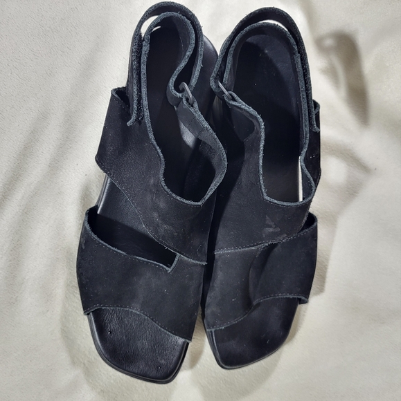 Arche Himali Suede Leather Razor-Lugged Sole Sandals Size US 8 / EU 39 - Picture 10 of 10